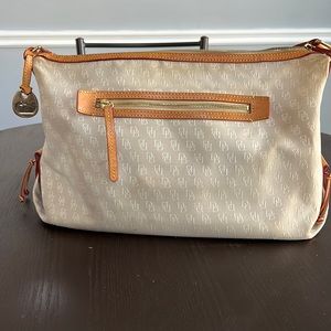 Dooney And Bourke Signature Fabric Tote In Cream! - image 1